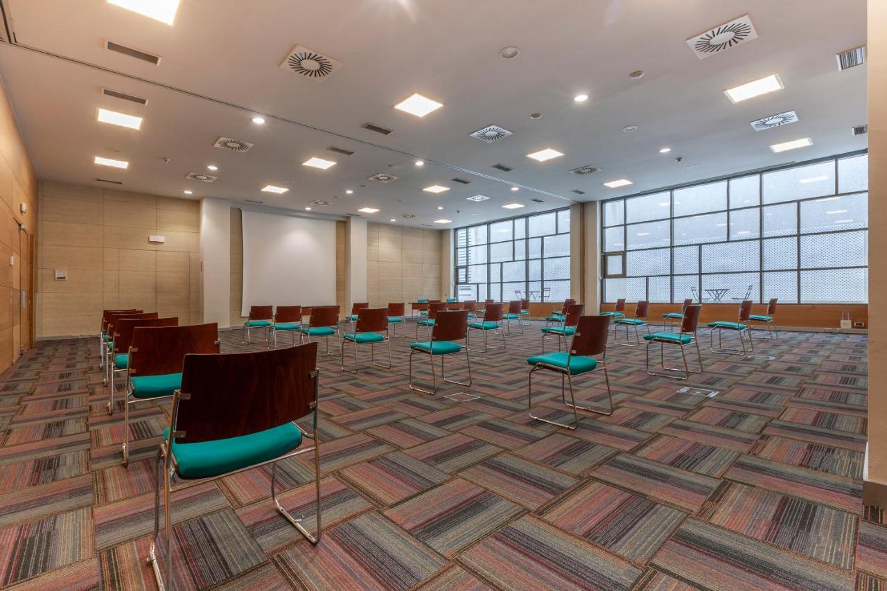 Hotel Puerta De Bilbao Barakaldo Exteriér fotografie