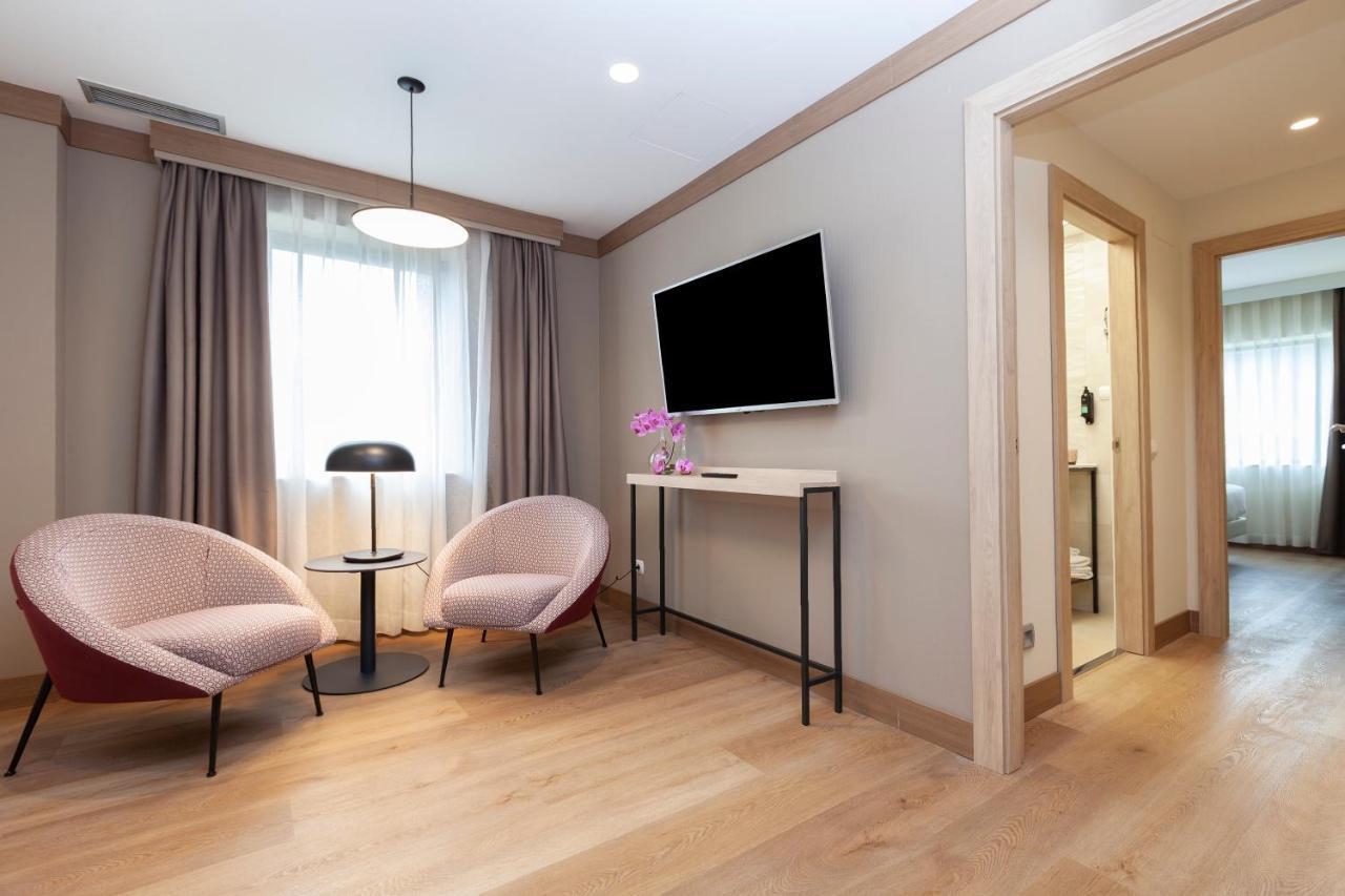 Hotel Puerta De Bilbao Barakaldo Exteriér fotografie