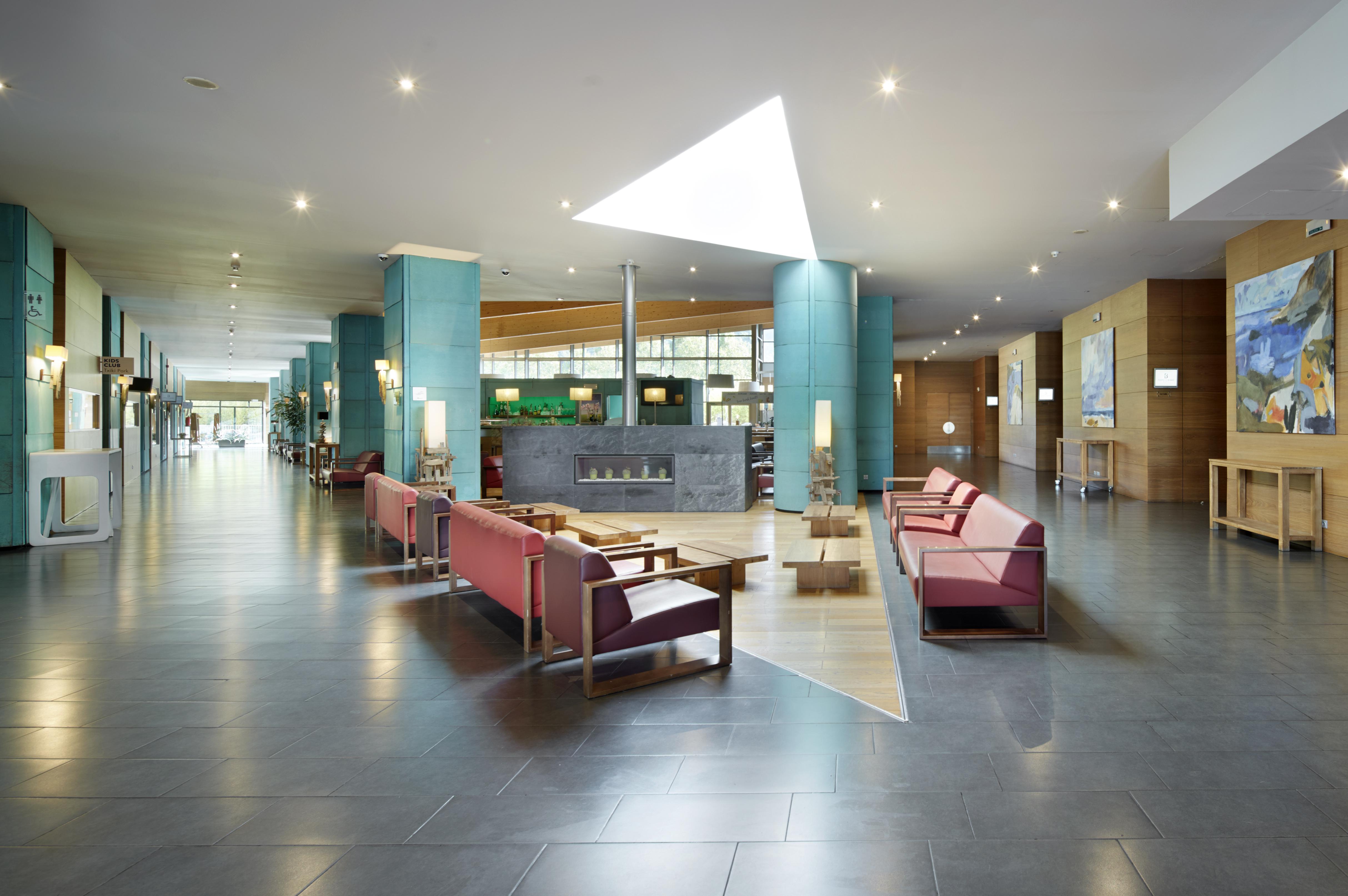 Hotel Puerta De Bilbao Barakaldo Exteriér fotografie