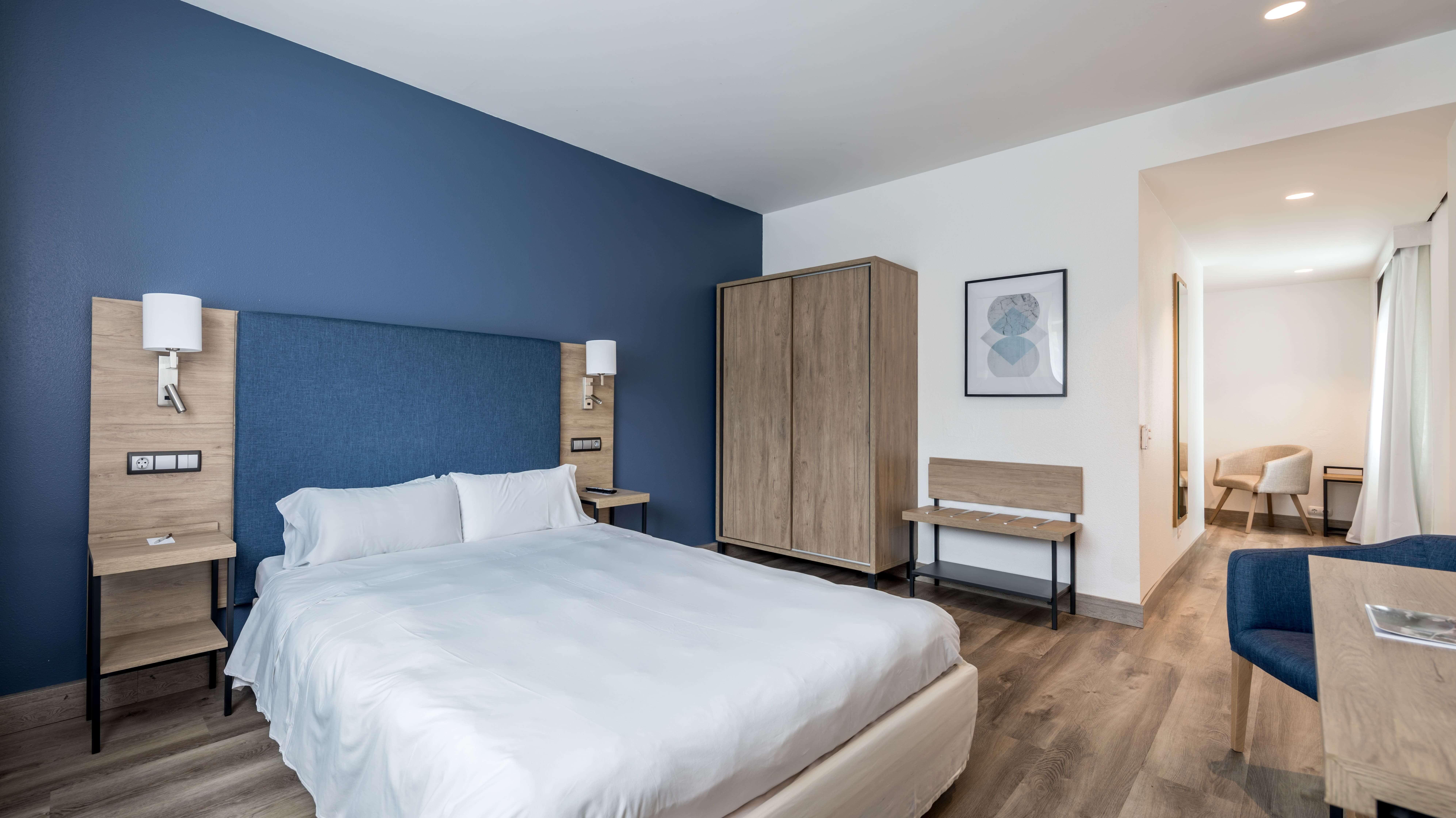 Hotel Puerta De Bilbao Barakaldo Exteriér fotografie